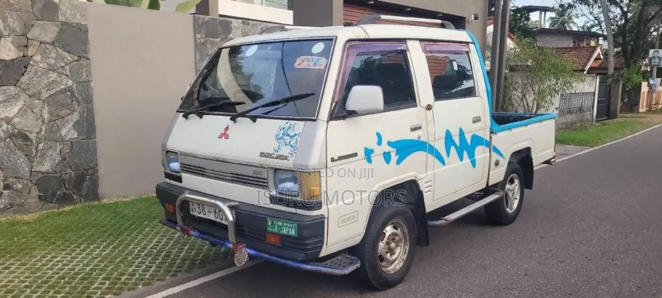 Mitsubishi CrewCab 1982 Crew Cab (Used)
