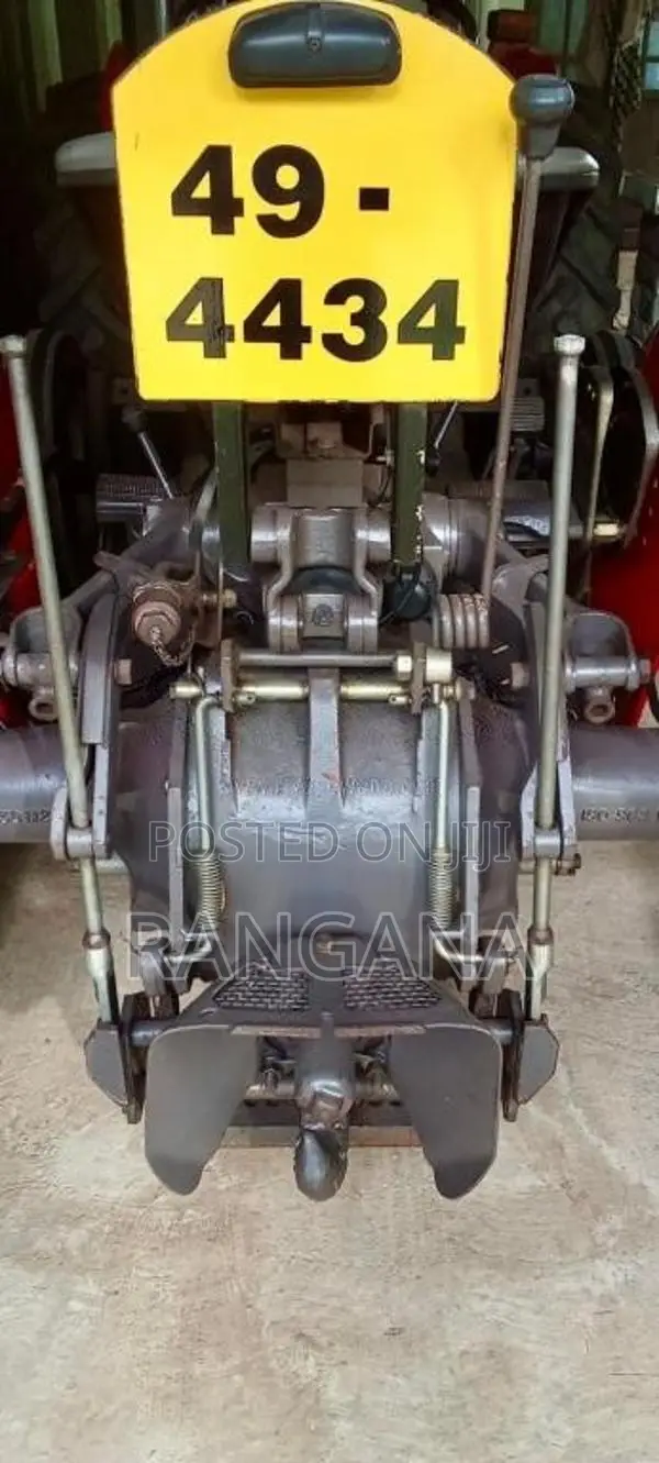 Massey-Ferguson 240 1998 Tractor (Used)