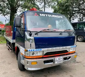 Mitsubishi CANTER 2001 Lorry (Used)