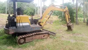 Komatsu PC 30 2004 Heavy-Duty (Used)