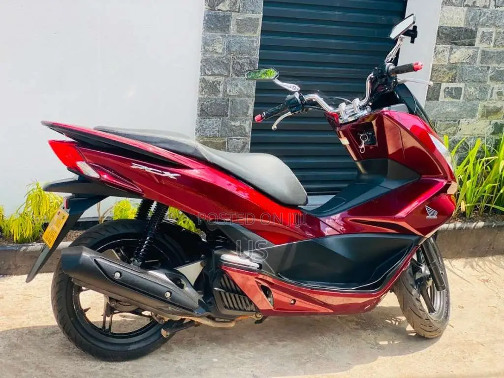 Honda Pcx 2018 Motorbike (Used)