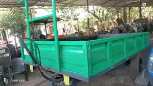 John-Deere Trailer 2020 Tractor (Used)
