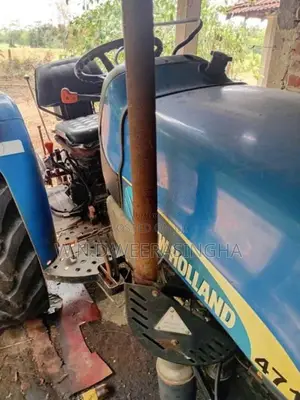 New-Holland 4710 2017 Tractor (Used)