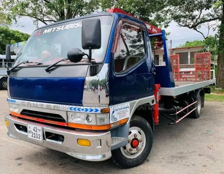 Mitsubishi CANTER 2001 Lorry (Used)