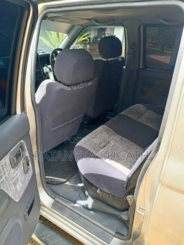 Nissan Datsun 1998 Crew Cab (Used)