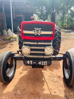 Massey-Ferguson 135 1996 Tractor (Used)