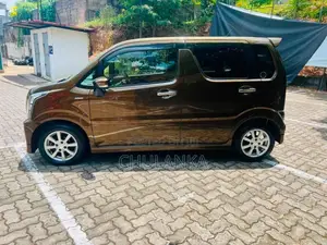 Suzuki Wagon R Stingray 2017 Car (Used)