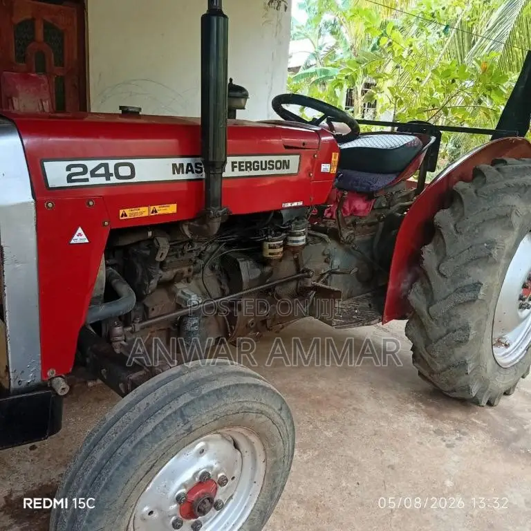 Massey-Ferguson 240 2003 Tractor (Used)