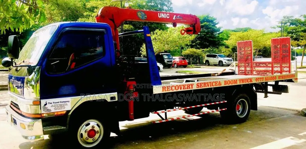 Mitsubishi CANTER 2001 Lorry (Used)