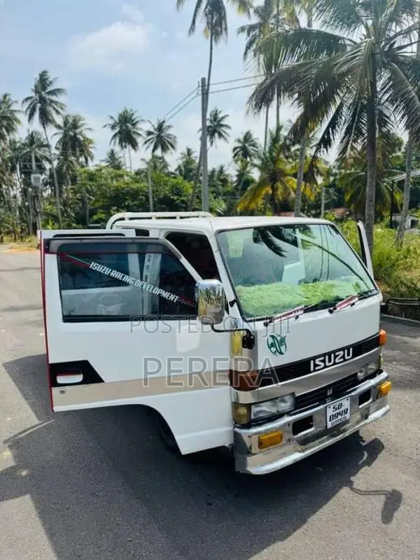 Isuzu Crewcab 1982 Crew Cab (Used)