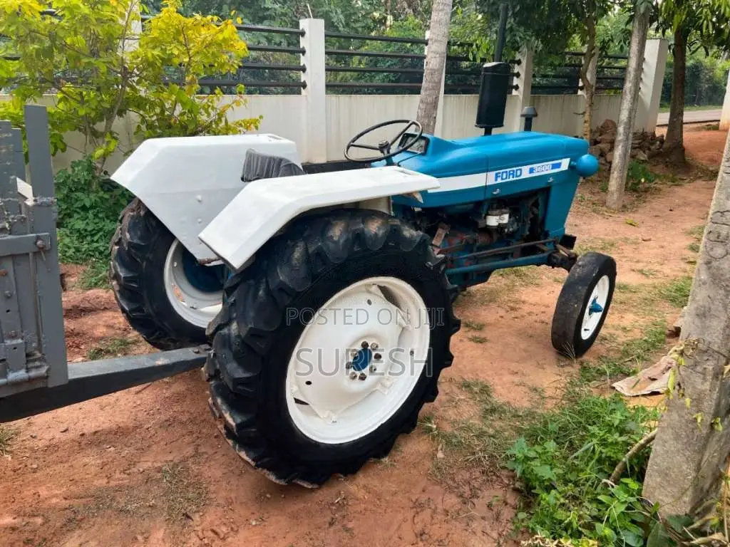 Ford 3600 1990 Tractor (Used)