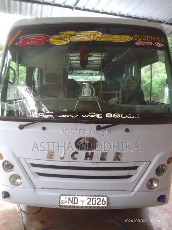 Eicher Starline 2017 Bus (Used)