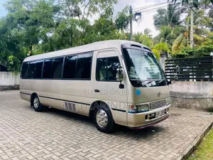Toyota Coaster 2000 Bus (Used)
