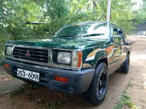 Mitsubishi L200 1999 Pickup (Used)