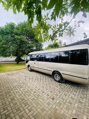Toyota Coaster 2000 Bus (Used)