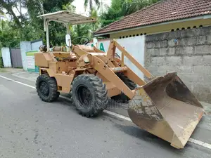 Yanmar Loder 2010 Heavy-Duty (Used)