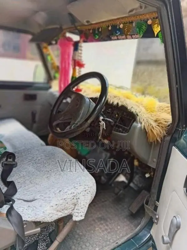 Mahindra Bolero Maxi Truck 2011 Pickup (Used)