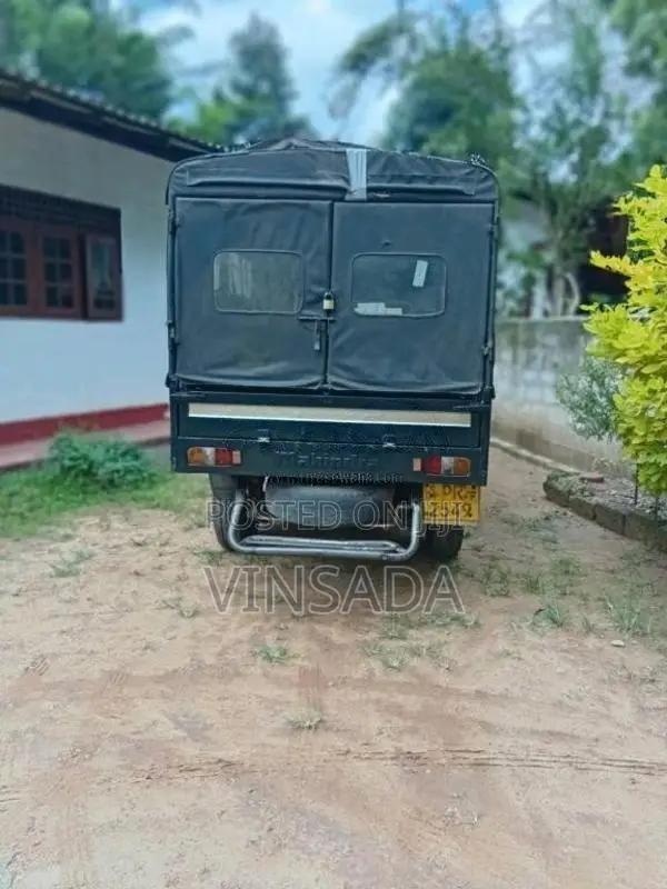 Mahindra Bolero Maxi Truck 2011 Pickup (Used)