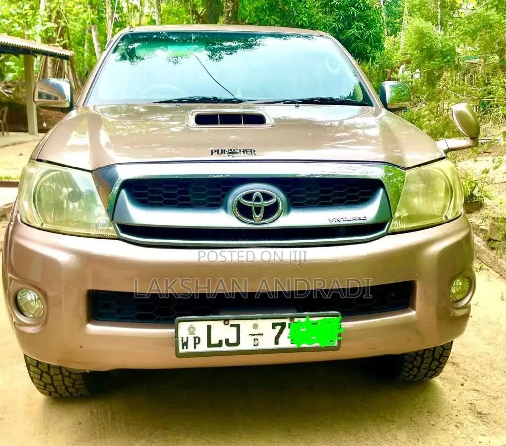 Toyota Hilux Vigo 2009 Pickup (Used)
