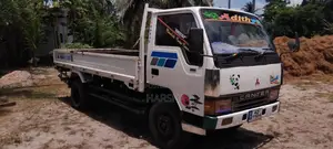 Mitsubishi 14.5 1983 Lorry (Used)