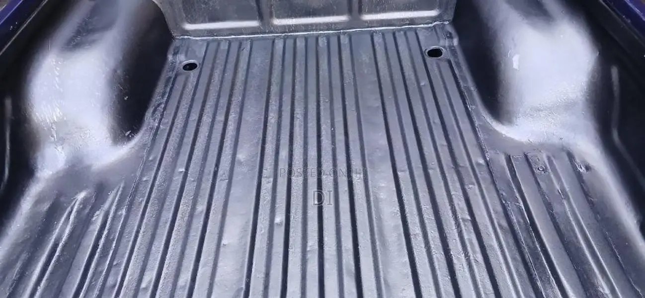 Toyota Hilux 2000 Pickup (Used)