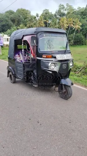 Bajaj RE 2015 Three Wheel (Used)