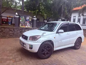 Toyota RAV4 2000 SUV (Used)