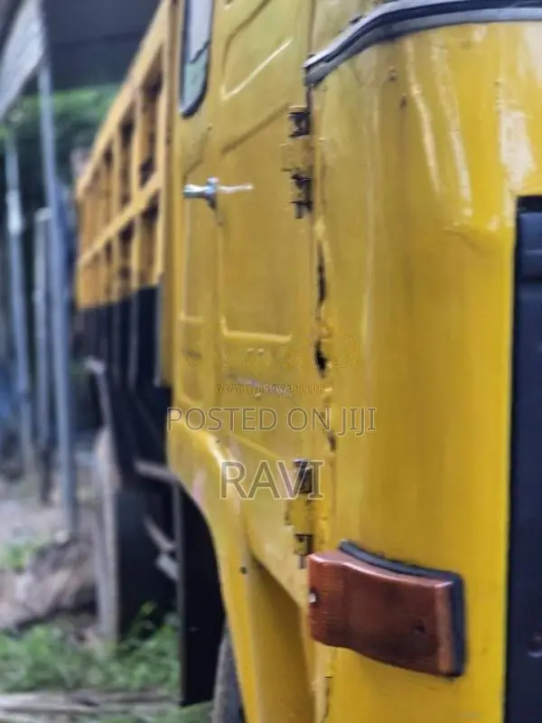 Ashok-Leyland Cinco Max 2008 Heavy-Duty (Used)