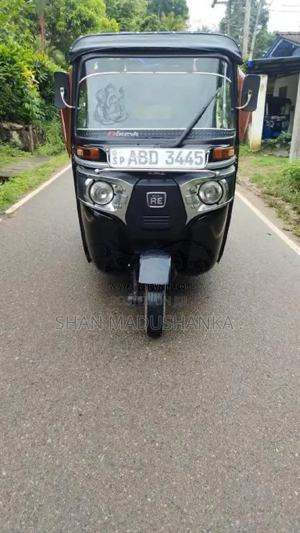 Bajaj RE 2015 Three Wheel (Used)