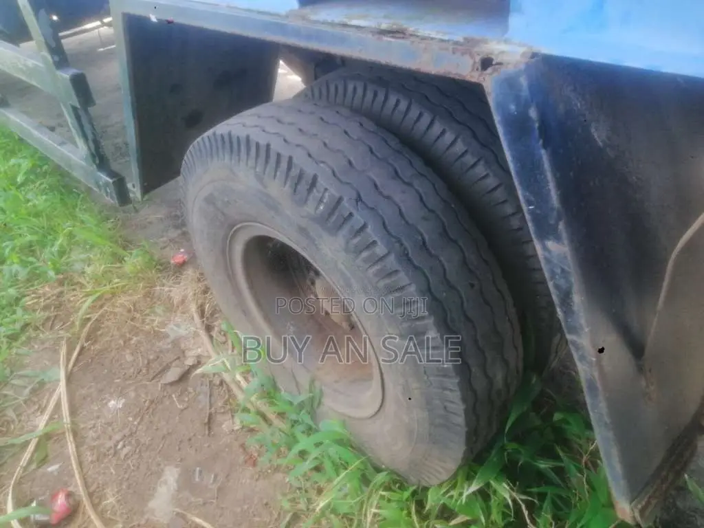 Eicher Truck Eicher 2005 Lorry (Used)
