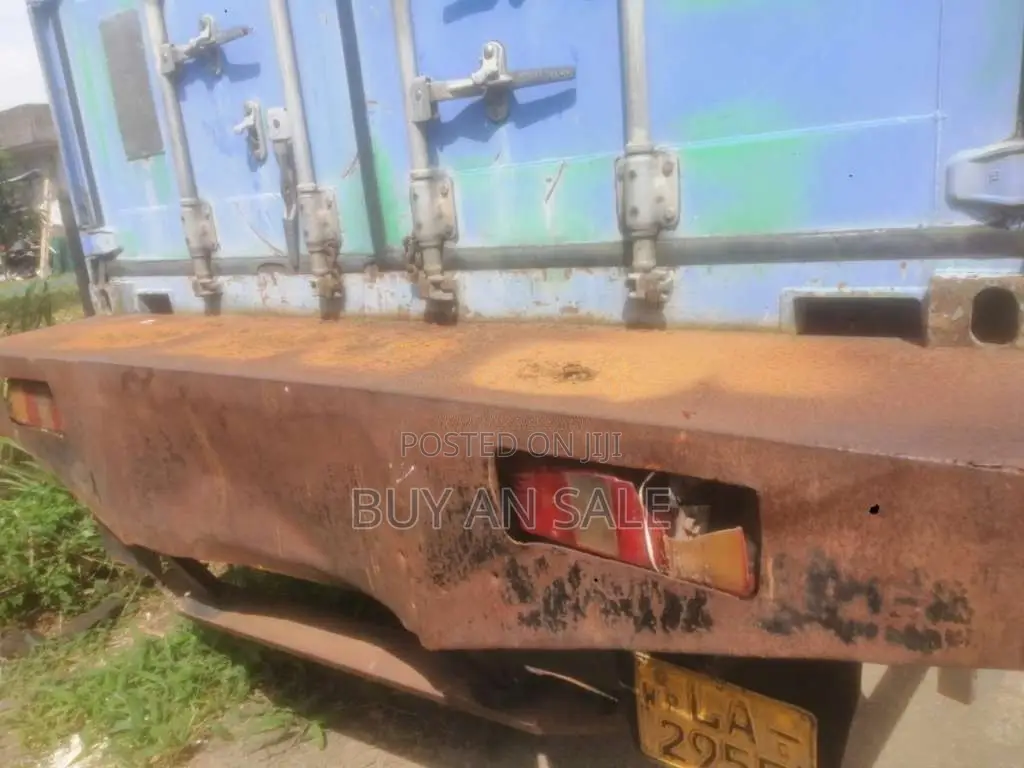 Eicher Truck Eicher 2005 Lorry (Used)