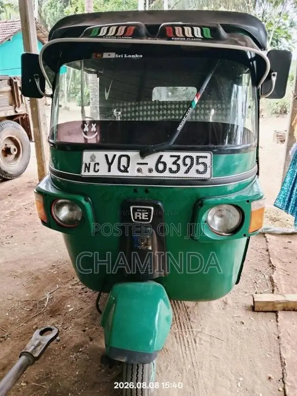 Bajaj 4 Stroke 2012 Three Wheel (Used)