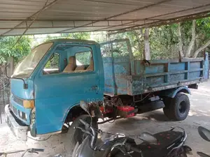 Isuzu Tipper 1980 Lorry (Used)