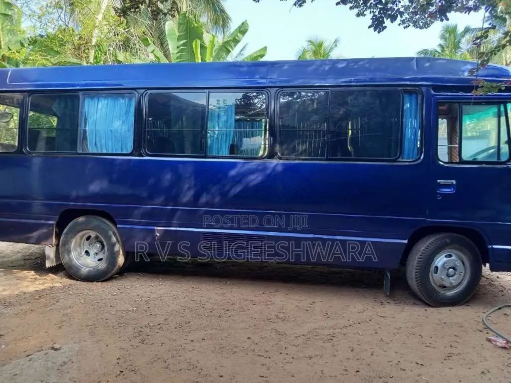 Toyota Coaster 1990 Bus (Used)