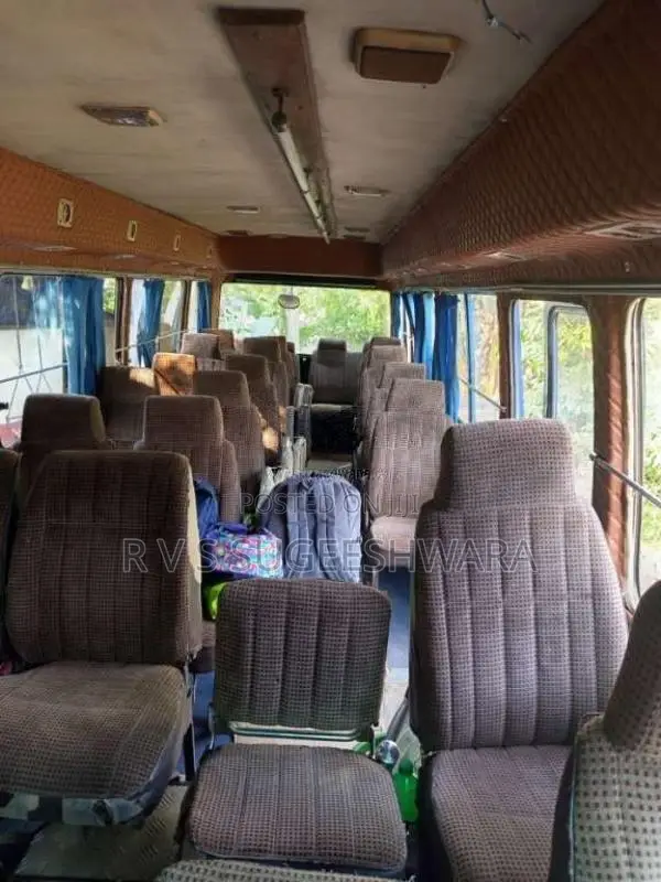 Toyota Coaster 1990 Bus (Used)