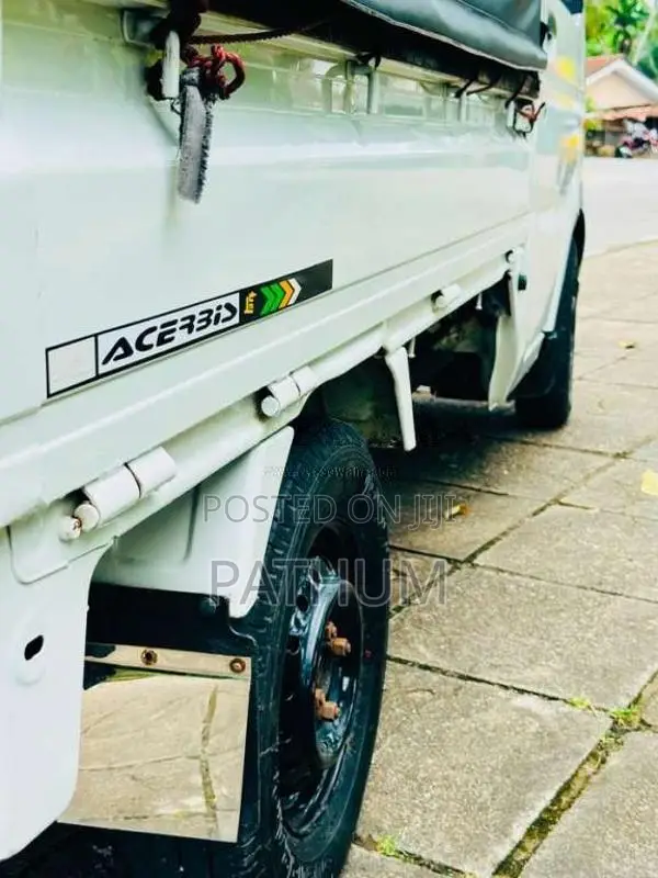 Suzuki Carry 2012 Lorry (Used)
