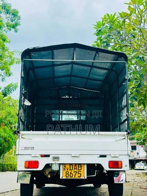 Suzuki Carry 2012 Lorry (Used)