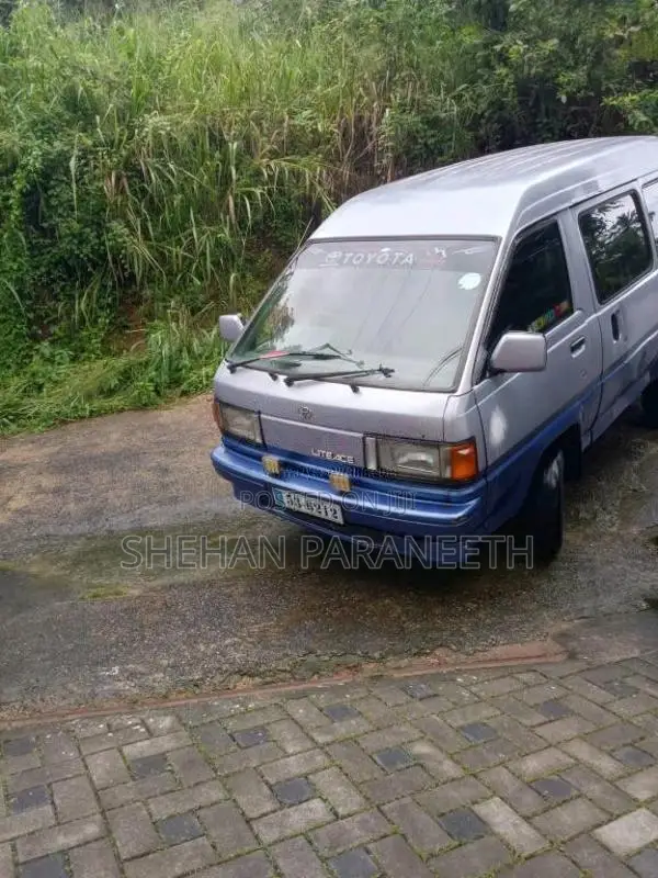 Toyota LiteAce 1989 Van (Used)