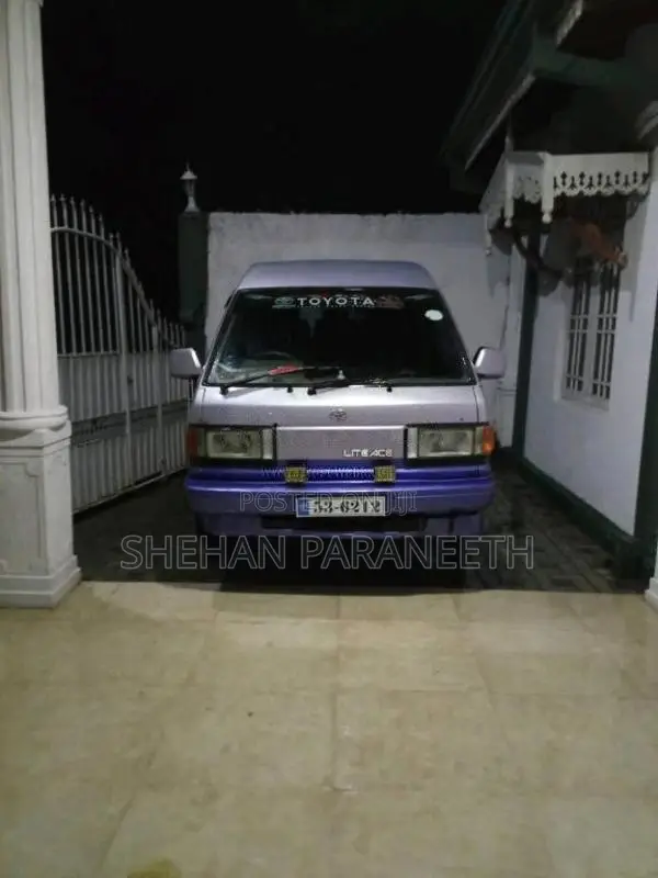 Toyota LiteAce 1989 Van (Used)