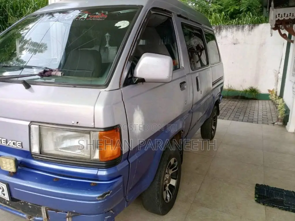 Toyota LiteAce 1989 Van (Used)