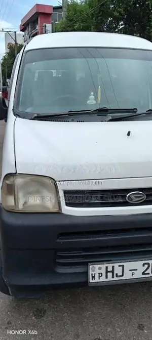 Daihatsu S200 1999 Van (Used)