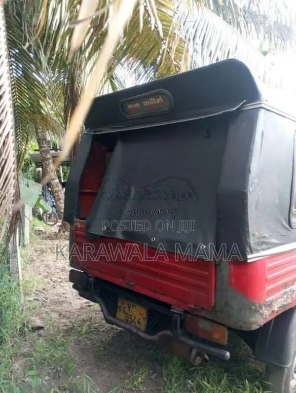 Piaggio Ape 2011 Three Wheel (Used)