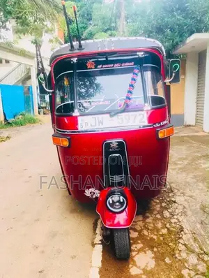 Bajaj RE 2004 Three Wheel (Used)