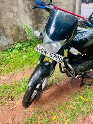Bajaj Platina 2010 Motorbike (Used)
