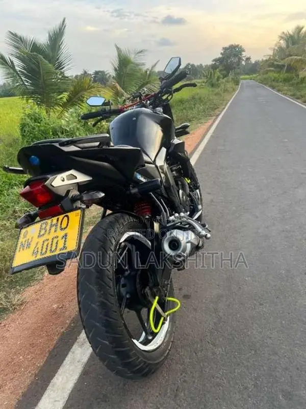 Yamaha FZ 2019 Motorbike (Used)