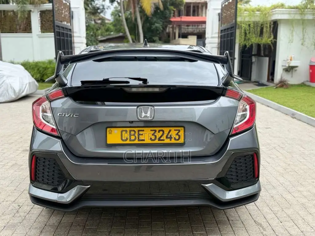 Honda Civic 2018 Car (Used)