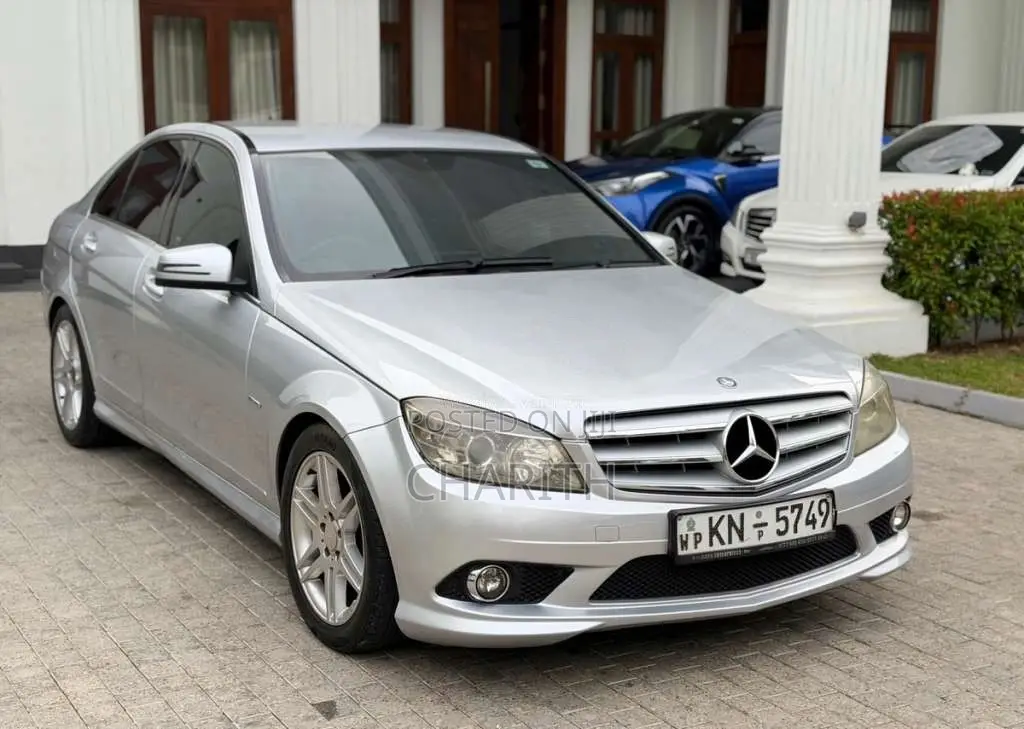 Mercedes-Benz C180 2010 Car (Used)