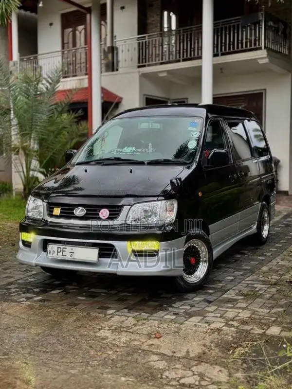 Toyota Townace Noah CR42 2003 Van (Used)