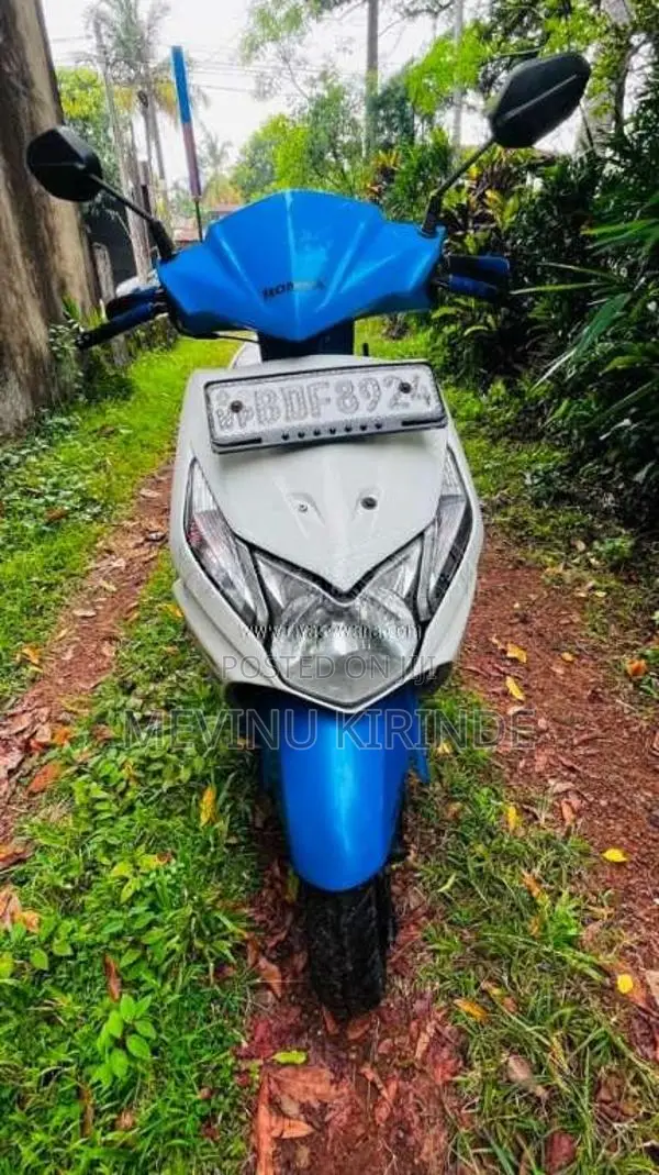 Honda Dio 2015 Motorbike (Used)
