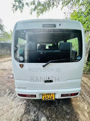 Mitsubishi MiniCab 2013 Van (Used)